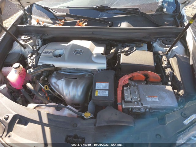 JTHBW1GG9F2099929 Lexus Es 300h Hybrid