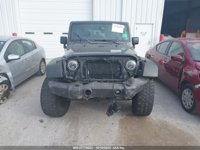 1C4BJWDGXGL234994 Jeep Wrangler Unlimited Sport
