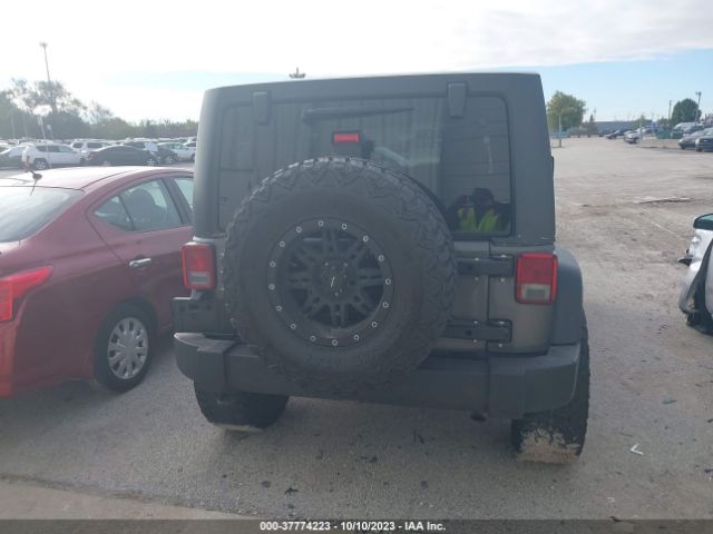 1C4BJWDGXGL234994 Jeep Wrangler Unlimited Sport