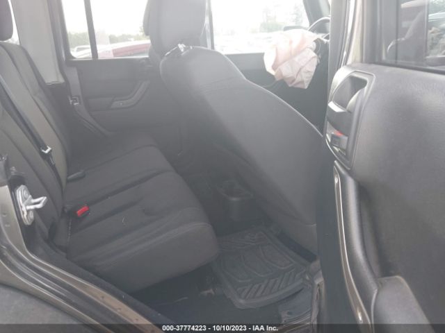 1C4BJWDGXGL234994 Jeep Wrangler Unlimited Sport