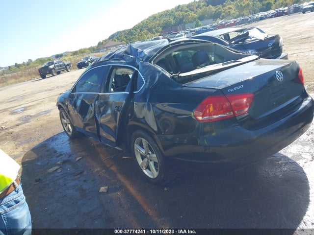 1VWAT7A32FC097848 Volkswagen Passat 1.8t Limited Edition