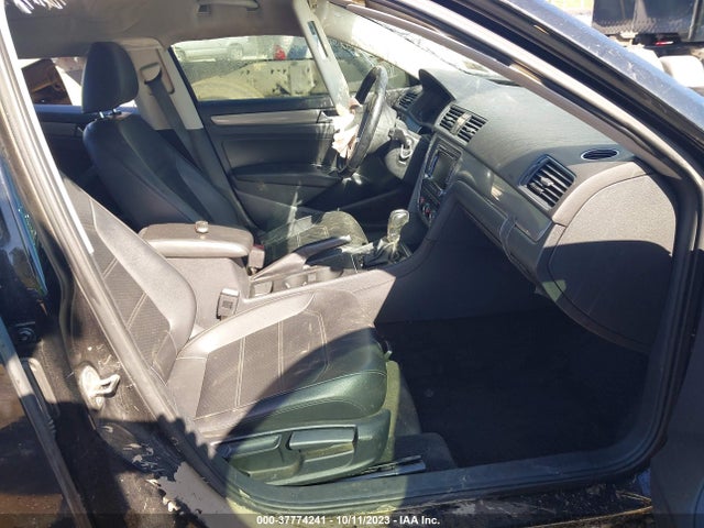 1VWAT7A32FC097848 Volkswagen Passat 1.8t Limited Edition