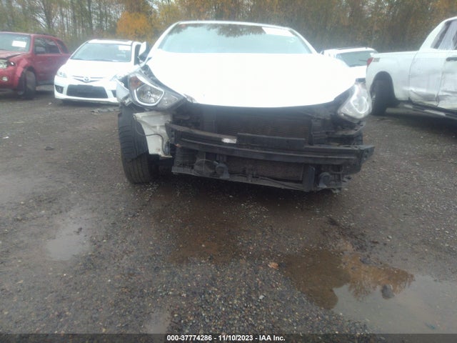 Hyundai ELANTRA SE 2016 5NPDH4AE4GH732494 Image 6