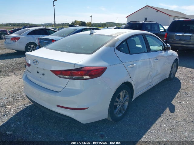 2017 HYUNDAI ELANTRA SE VIN: 5NPD84LF6HH178964