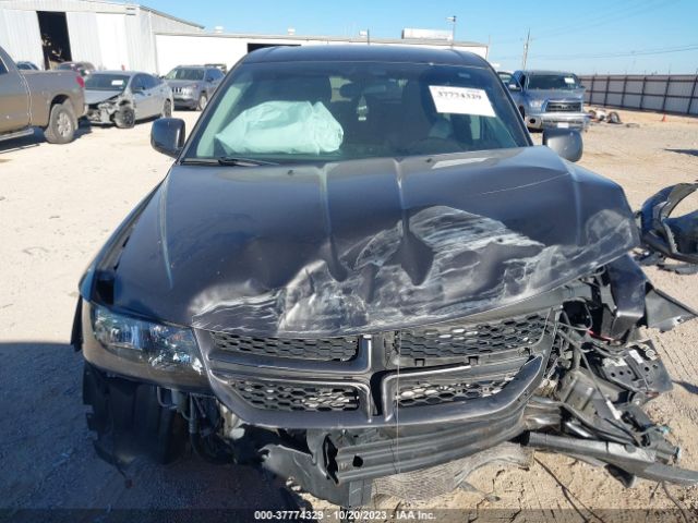 3C4PDCEGXJT473094 Dodge JOURNEY GT