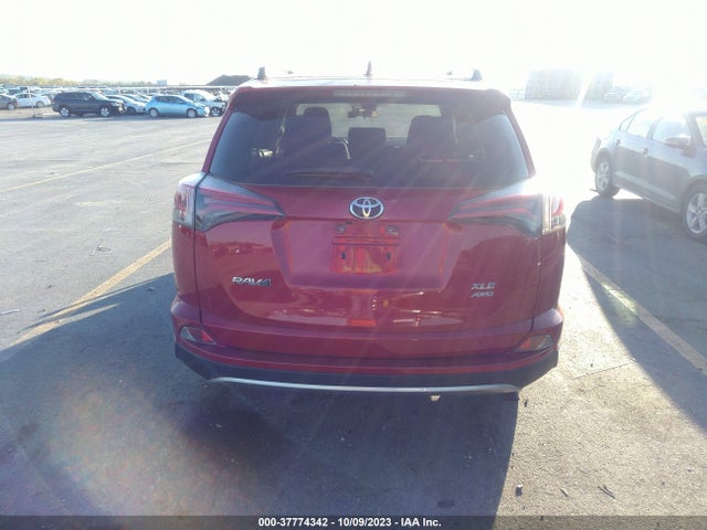 Toyota Rav4 Xle 2017 JTMRFREV9HJ164996 Image 16
