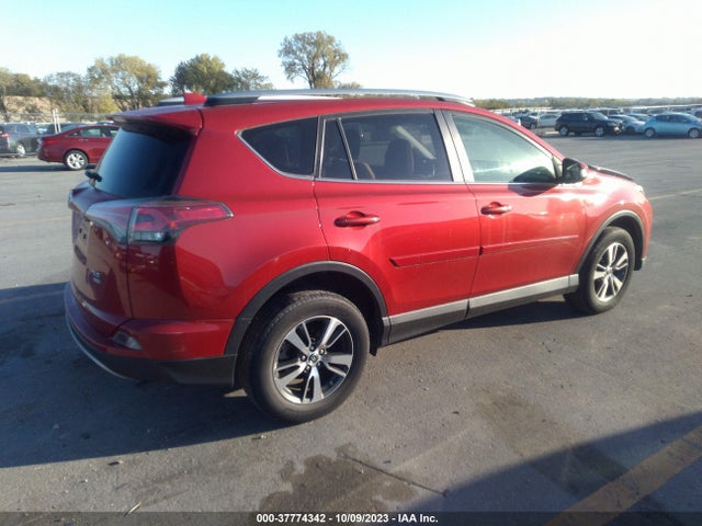Toyota Rav4 Xle 2017 JTMRFREV9HJ164996 Image 4