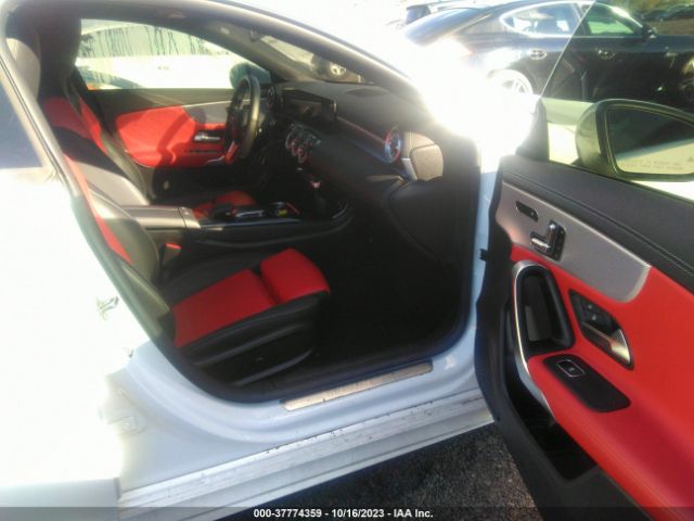 W1K5J4HB4NN259669 Mercedes-Benz Cla 250 Coupe 4matic