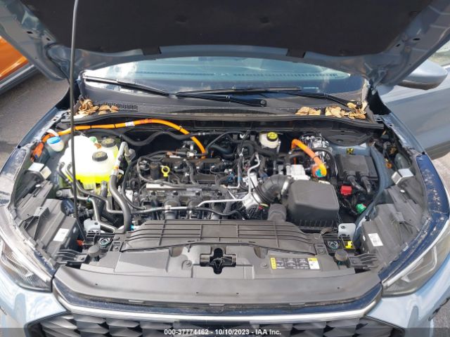 1FMCU9JZ3PUA30823 Ford Escape Platinum