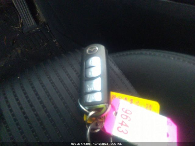 2017 MAZDA MAZDA6 JM1GL1U58H1134052 Photo 10