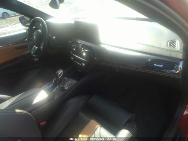 WBS83CH05MCG64293 BMW M5