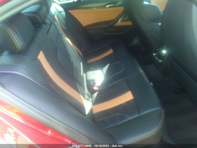 WBS83CH05MCG64293 BMW M5