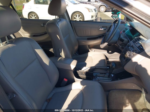 2002 HONDA ACCORD SDN EX W/LEATHER VIN: 1HGCG16502A081369
