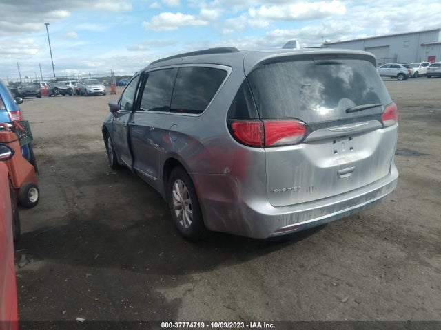 2C4RC1BG8HR538851 Chrysler Pacifica Touring-l