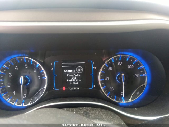 2C4RC1BG8HR538851 Chrysler Pacifica Touring-l