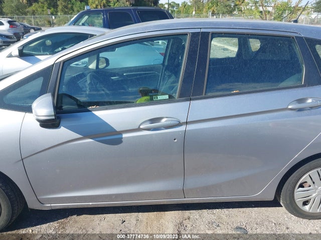 Honda FIT LX 2018 3HGGK5H49JM732592 Image 14