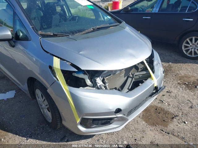 Honda FIT LX 2018 3HGGK5H49JM732592 Image 6