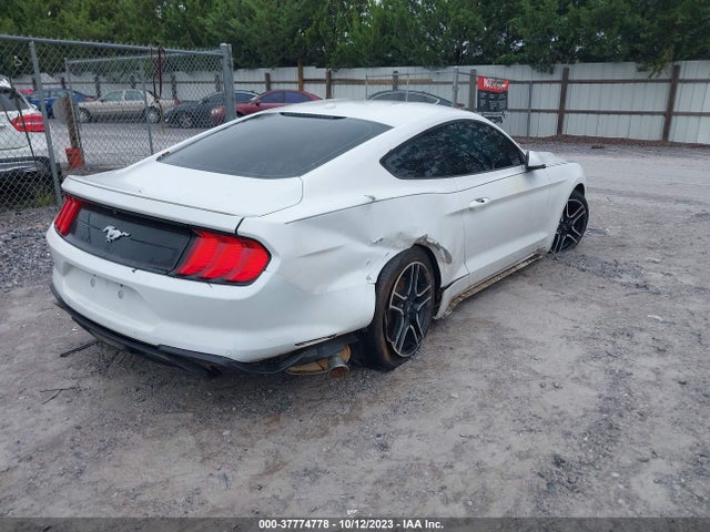 Ford Mustang Ecoboost 2018 1FA6P8TH3J5106670 Image 4