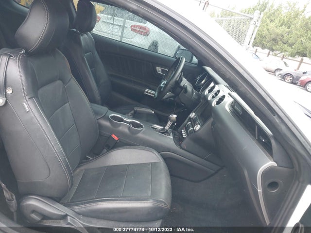 Ford Mustang Ecoboost 2018 1FA6P8TH3J5106670 Image 5