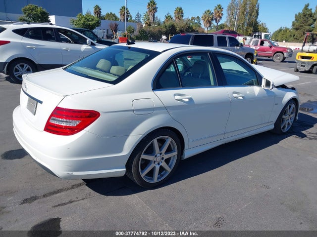 Aukcja sprzedaży 2012 Mercedes-benz C-class C 250, vin: WDDGF4HB7CA665850, numer aukcji: 37774792