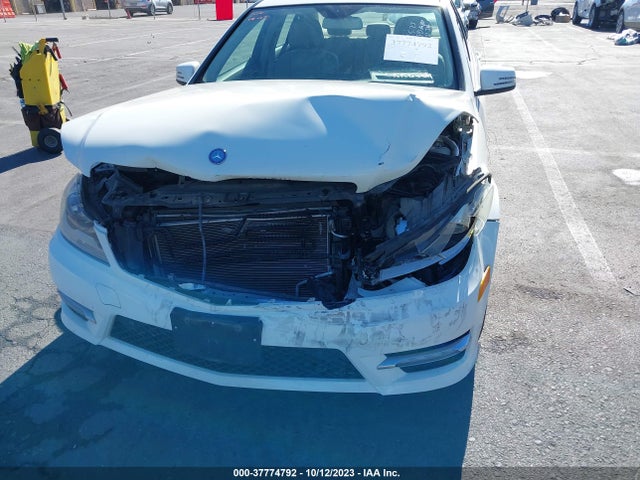 Aukcja sprzedaży 2012 Mercedes-benz C-class C 250, vin: WDDGF4HB7CA665850, numer aukcji: 37774792
