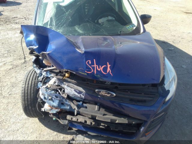 1FMCU0F76FUC21525 Ford ESCAPE S