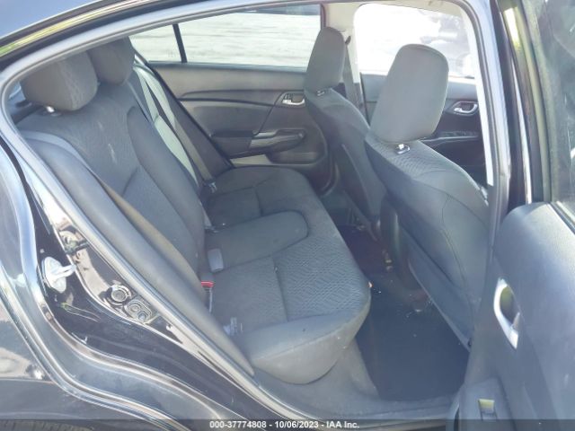 19XFB2F57FE225437 Honda Civic Sedan Lx