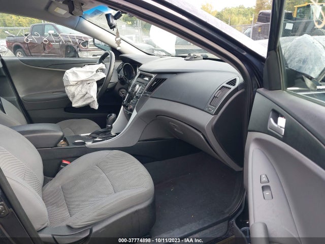 2013 HYUNDAI SONATA GLS PZEV VIN: 5NPEB4ACXDH564585
