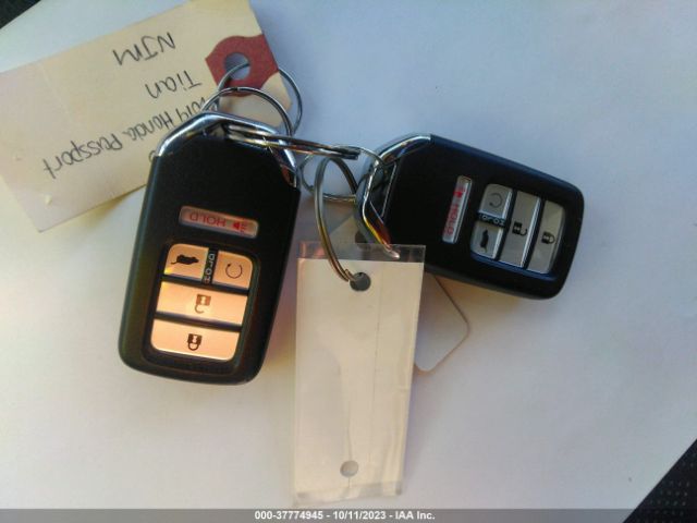5FNYF8H51KB028944 Honda Passport Ex-l