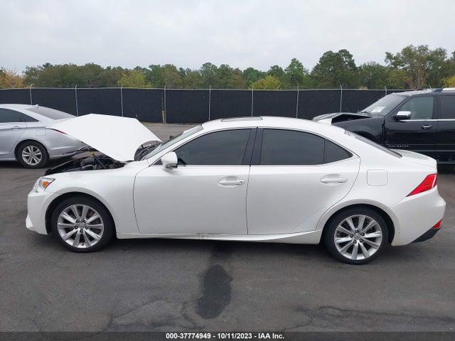 JTHBA1D28G5025683 Lexus IS 200T