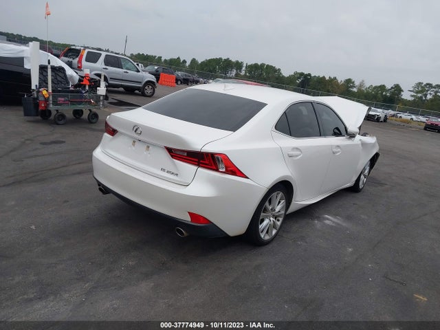 JTHBA1D28G5025683 Lexus IS 200T