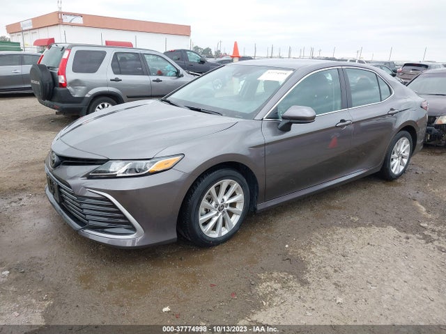 Toyota CAMRY LE 2021 4T1C11AK6MU552869 Image 2