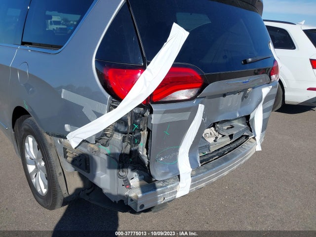 Chrysler Pacifica Touring L 2018 2C4RC1BG7JR246355 Image 6