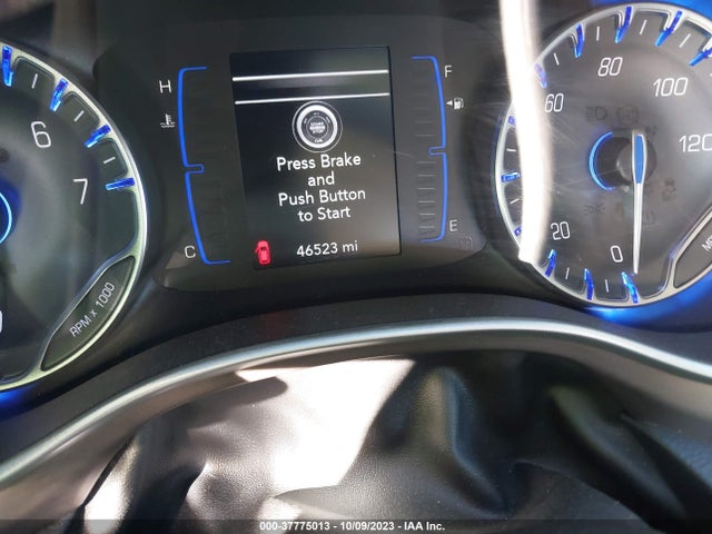 Chrysler Pacifica Touring L 2018 2C4RC1BG7JR246355 Image 7