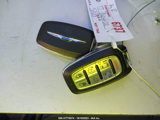 2C4RC1EGXHR757001 Chrysler Pacifica Touring-l Plus