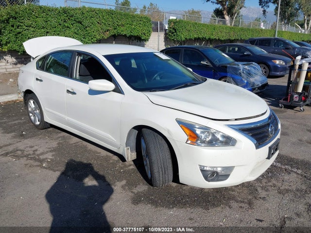 2015 NISSAN ALTIMA 2.5 SV VIN: 1N4AL3AP4FC588524