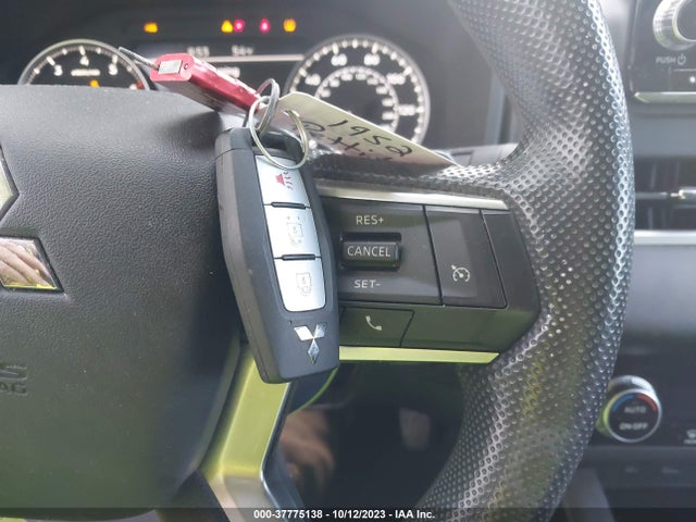 Mitsubishi Outlander Es 2.5 2022 JA4J4TA8XNZ041327 Image 11