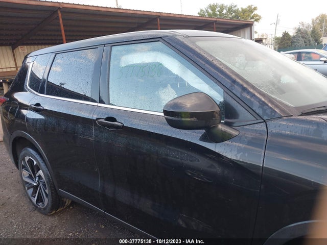 Mitsubishi Outlander Es 2.5 2022 JA4J4TA8XNZ041327 Image 13