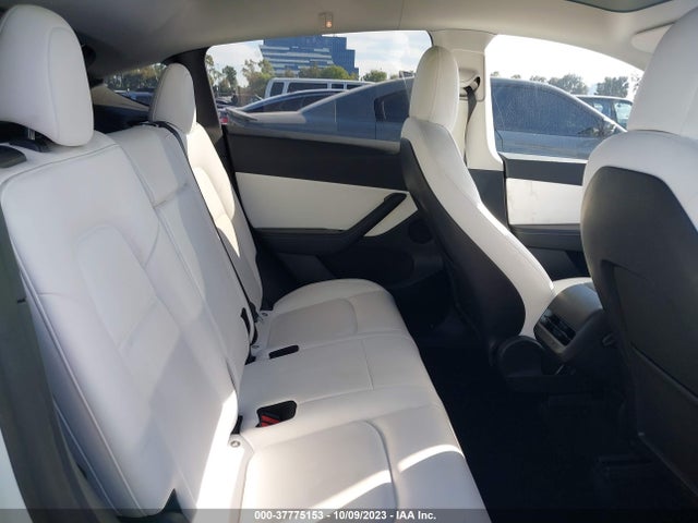5YJYGDEF2MF266422 Tesla Model Y Performance