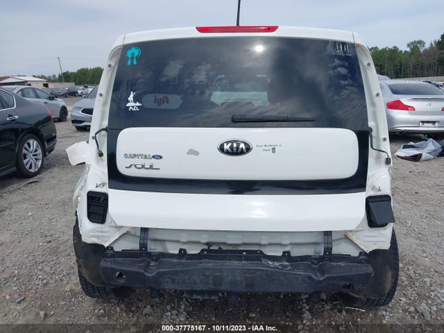 KIA Soul Base 2015 KNDJN2A27F7139768 Image 17