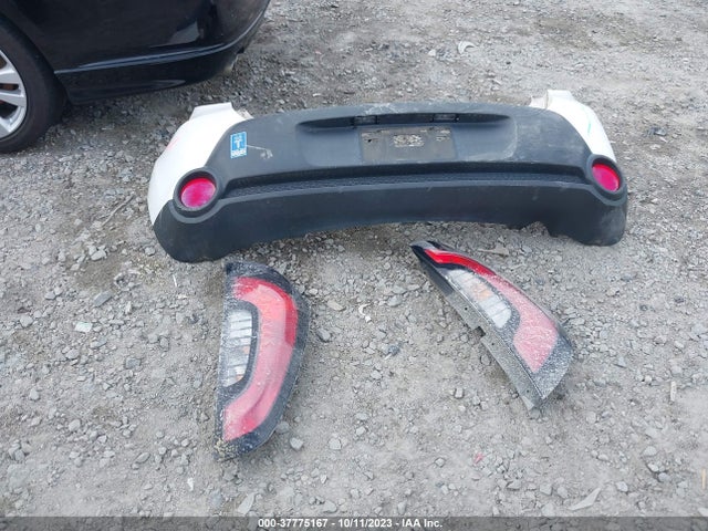 KIA Soul Base 2015 KNDJN2A27F7139768 Image 12