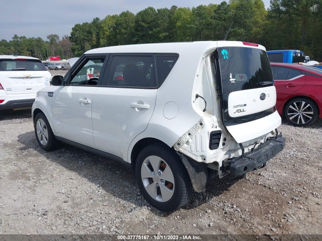KIA Soul Base 2015 KNDJN2A27F7139768 Image 3