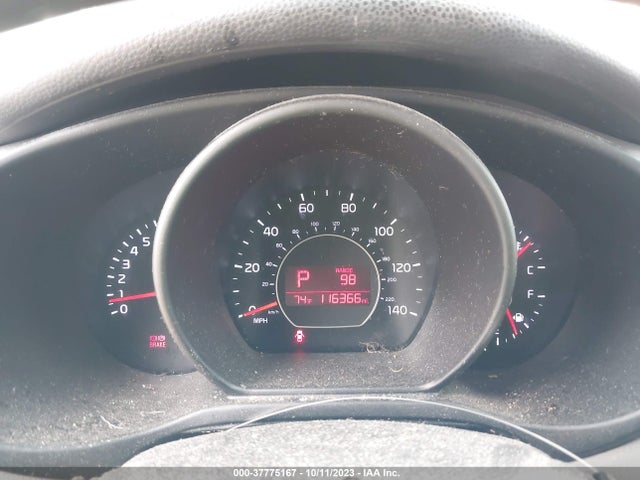 KIA Soul Base 2015 KNDJN2A27F7139768 Image 7