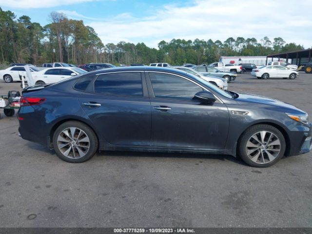 5XXGT4L33KG282543 KIA Optima S