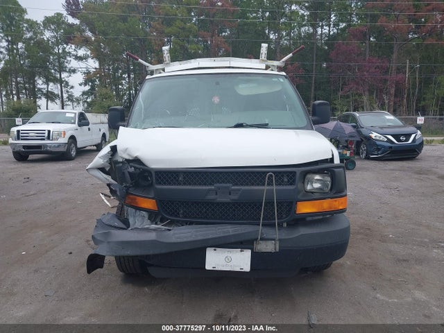Chevrolet Express 2500 Work Van 2016 1GCWGAFF4G1334690 Image 12