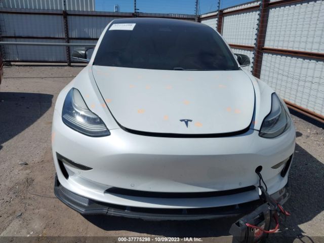 5YJ3E1EA4KF299955 Tesla Model 3 Range