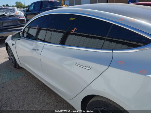 5YJ3E1EA4KF299955 Tesla Model 3 Range