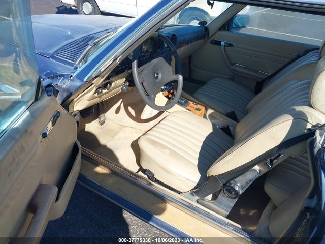 1985 MERCEDES-BENZ 380 SL VIN: WDBBA45C1FA018394