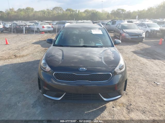 KNDCB3LC0H5042181 KIA NIRO LX