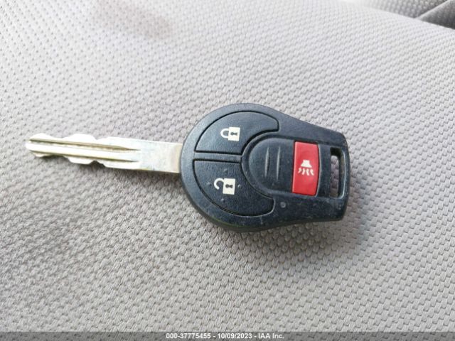 JN8AS5MT6FW672266 Nissan Rogue Select S